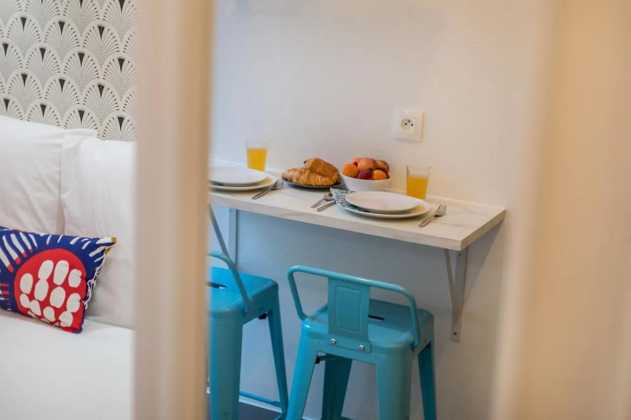 Apartments WS Haussmann - La Fayette Paris 2*,