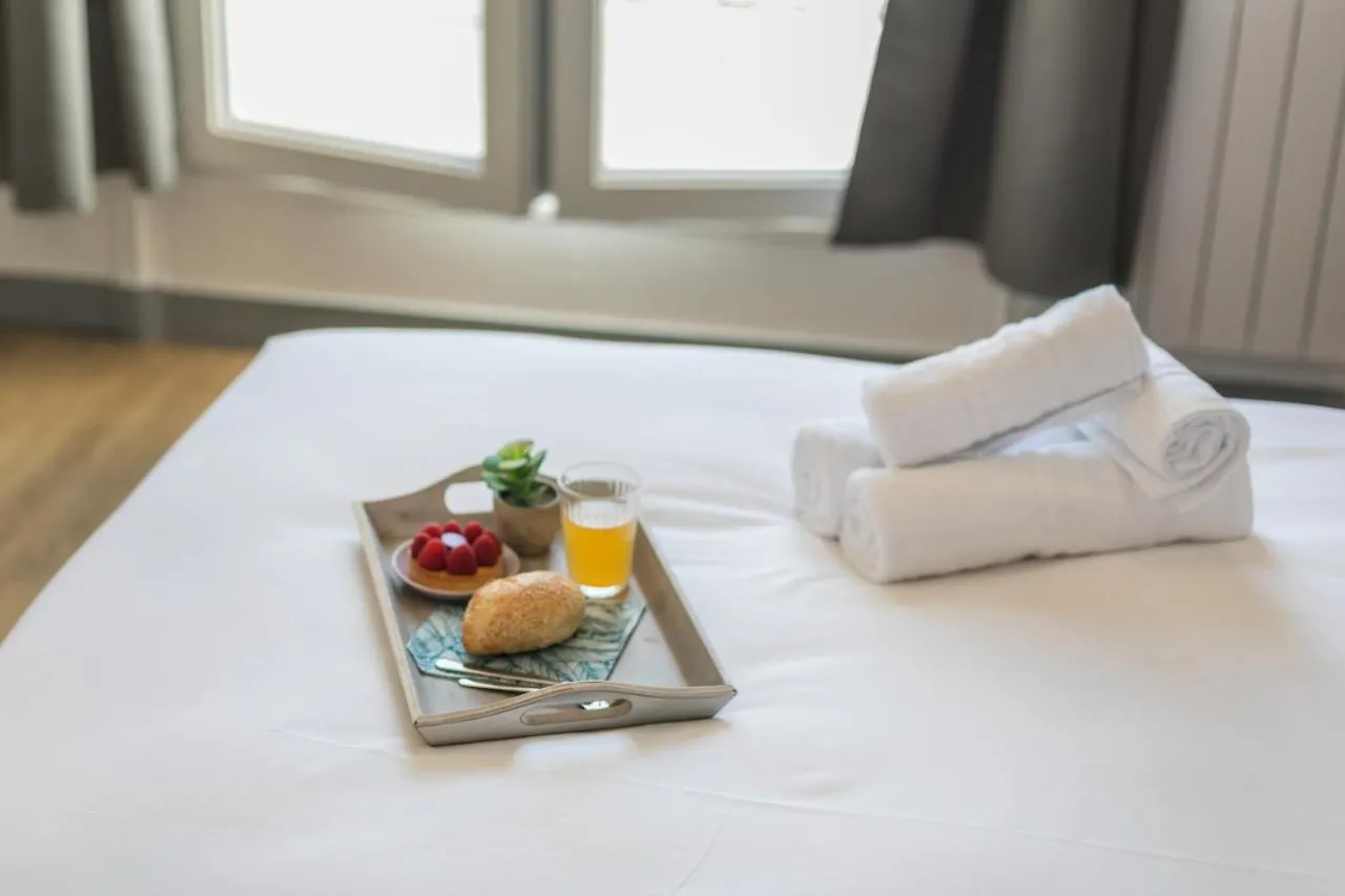 Apartments WS Haussmann - La Fayette Paris Aparthotel